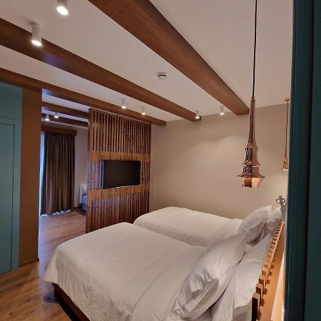 Palorto Hotel ジロカストラ エクステリア 写真