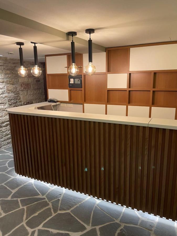 Palorto Hotel ジロカストラ エクステリア 写真
