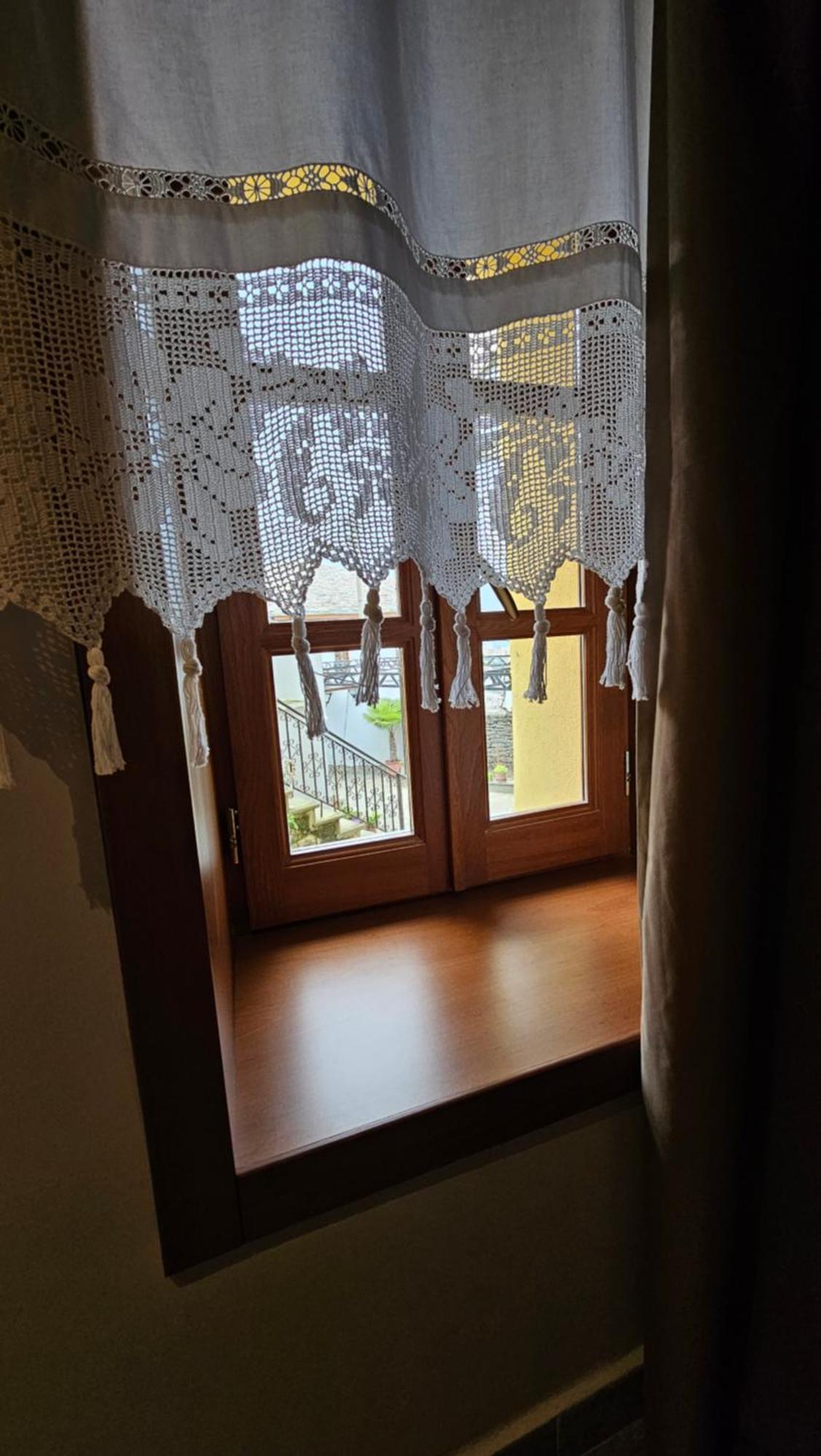 Palorto Hotel ジロカストラ エクステリア 写真